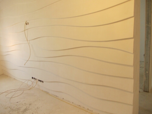 Чешуйчатая  стена  из гипсокартона нестандартное решение дизайна стены